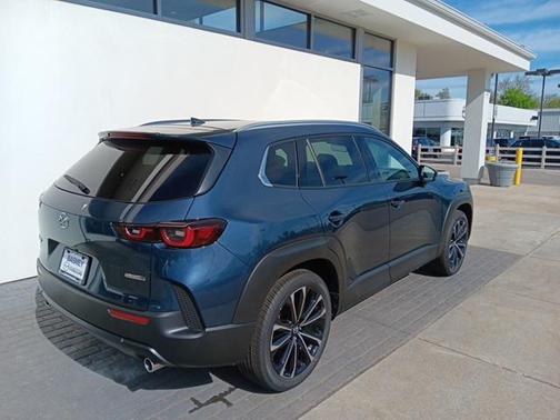 2025 Mazda CX-50 2.5 S Premium Plus Package