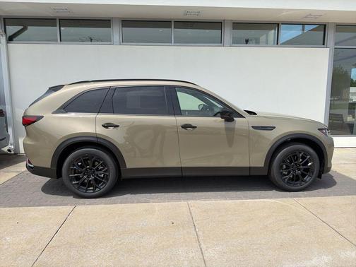 Zircon Sand Metallic 2026 Mazda CX-70 3.3 Turbo Premium Plus