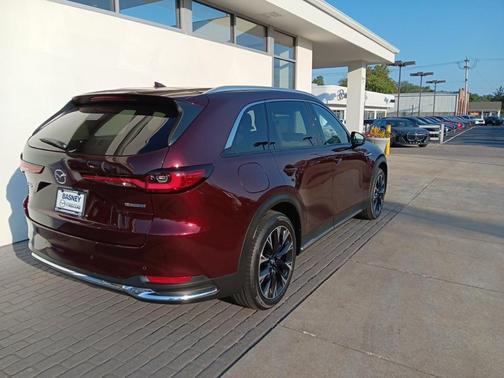 2025 Mazda CX-90 PHEV Premium Plus