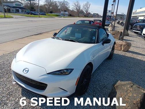 2024 Mazda MX-5 Miata Club