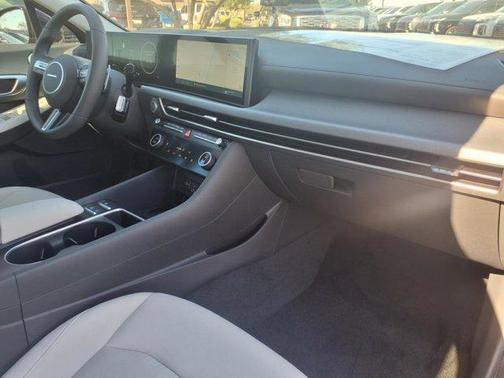 2025 Hyundai SONATA SEL Convenience
