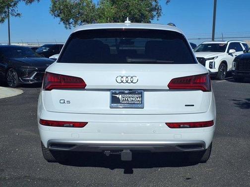 2019 Audi Q5 2.0T Prestige