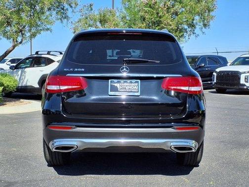 2018 Mercedes-Benz GLC 300 Base