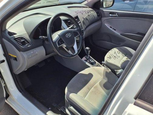 Century White 2013 Hyundai Accent SE