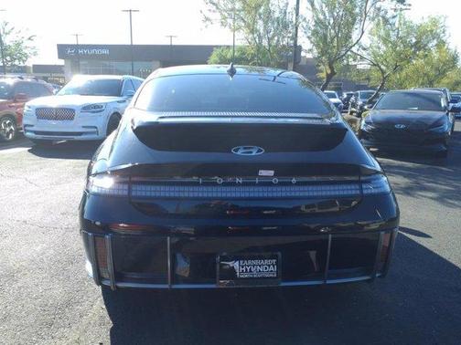 2025 Hyundai IONIQ 6 SEL