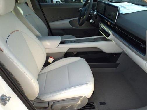 2025 Hyundai IONIQ 6 SEL