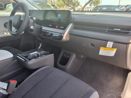 2025 Hyundai IONIQ 5 SE