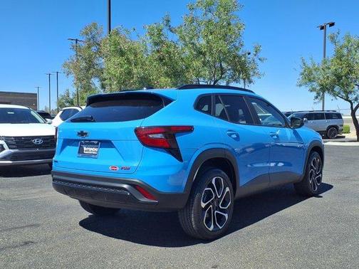 Fountain Blue 2024 Chevrolet Trax 2RS