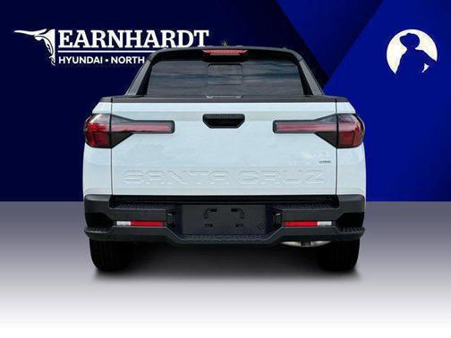 2025 Hyundai SANTA CRUZ SEL Activity