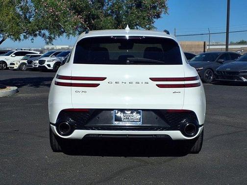 2023 Genesis GV70 2.5T