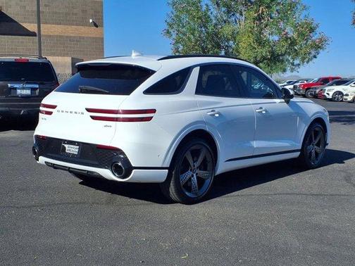 2023 Genesis GV70 2.5T