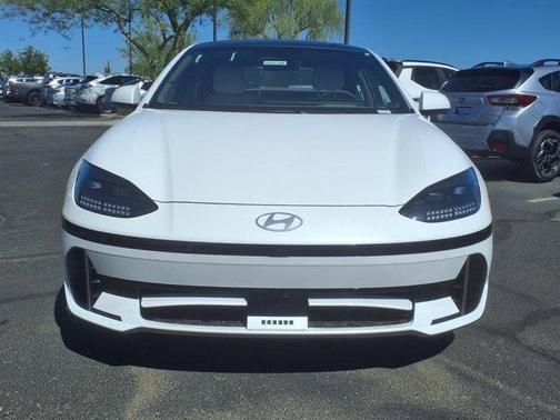 2025 Hyundai IONIQ 6 Limited