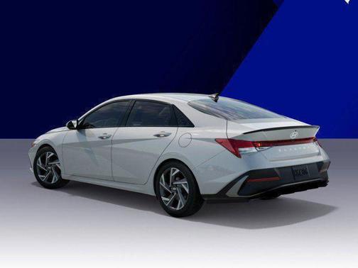 2025 Hyundai ELANTRA HEV SEL Sport