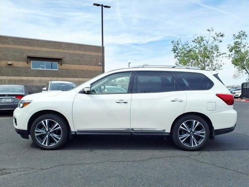 2020 Nissan Pathfinder Platinum