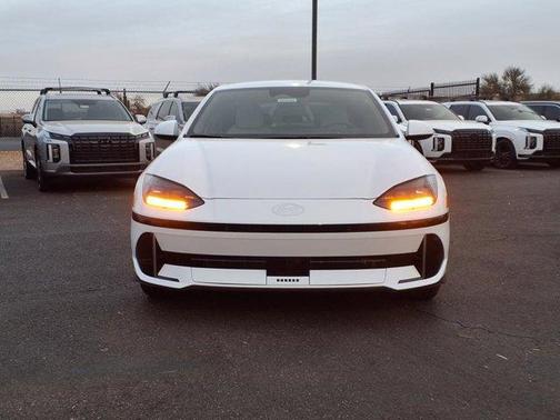 2025 Hyundai IONIQ 6 SEL
