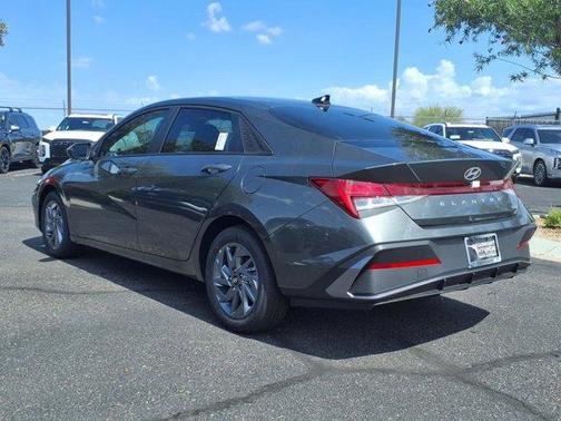 2025 Hyundai ELANTRA HEV Blue
