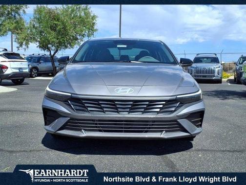 2025 Hyundai ELANTRA HEV SEL Sport