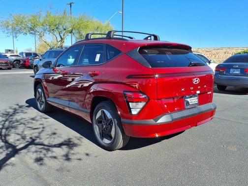 2025 Hyundai KONA EV SEL