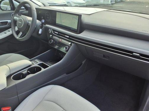 2025 Hyundai SONATA SEL Convenience