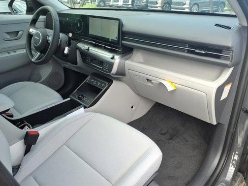 2025 Hyundai KONA EV SEL