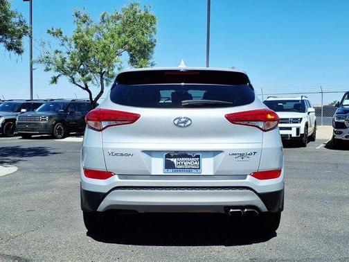 Molten Silver 2018 Hyundai TUCSON Limited