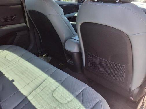 2025 Hyundai ELANTRA HEV Limited
