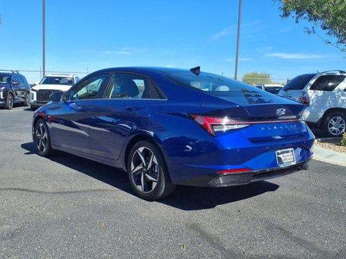 2021 Hyundai ELANTRA HEV Limited