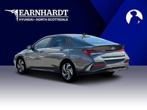 2025 Hyundai ELANTRA HEV SEL Sport