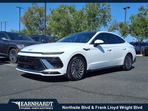 2025 Hyundai SONATA Hybrid Limited