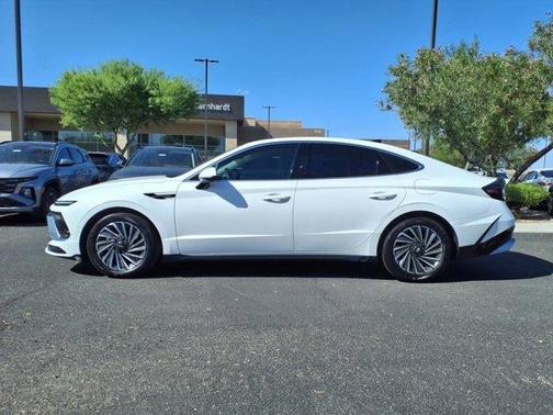 2025 Hyundai SONATA Hybrid Limited