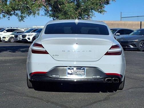 2023 Genesis G70 2.0T