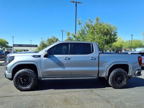 Sterling 2023 GMC Sierra 1500 AT4