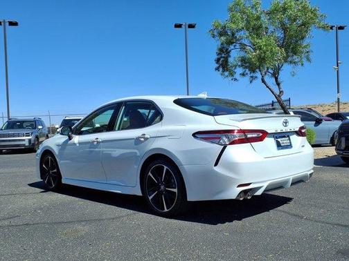 Pearl 2020 Toyota Camry XSE