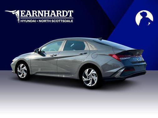2025 Hyundai ELANTRA HEV SEL Sport