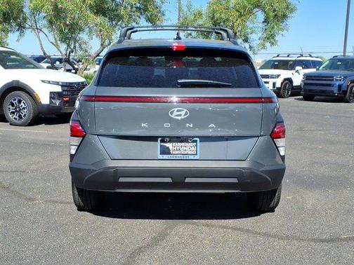 Gray Pearl 2026 Hyundai KONA SEL Sport