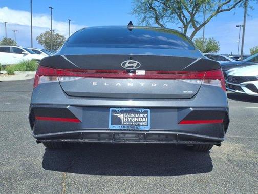 2025 Hyundai ELANTRA HEV Limited