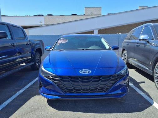 Intense Blue 2023 Hyundai ELANTRA SE