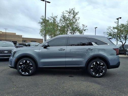 2025 Kia Sorento EX