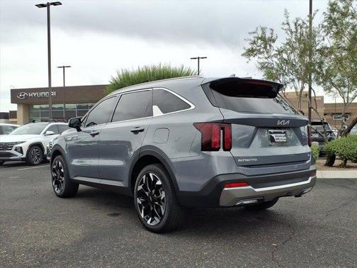 2025 Kia Sorento EX