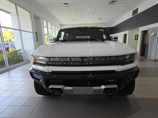 2024 GMC HUMMER EV SUV 2X