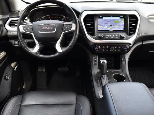 Photo 5 of 30 of 2019 GMC Acadia SLT-1