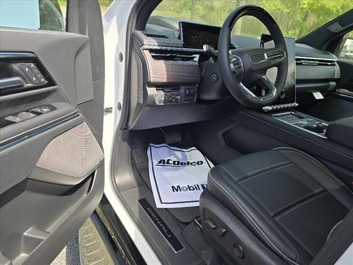 2025 GMC Sierra EV Denali