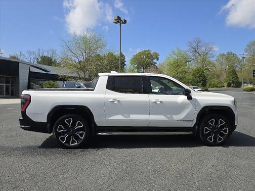 2025 GMC Sierra EV Denali
