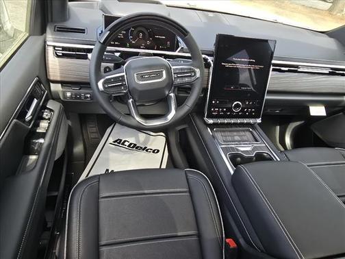 2025 GMC Sierra EV Denali