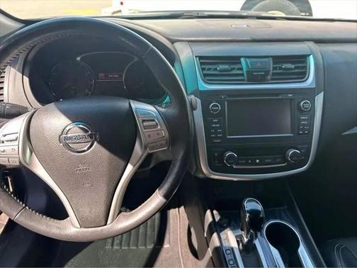 2017 Nissan Altima 2.5 SL