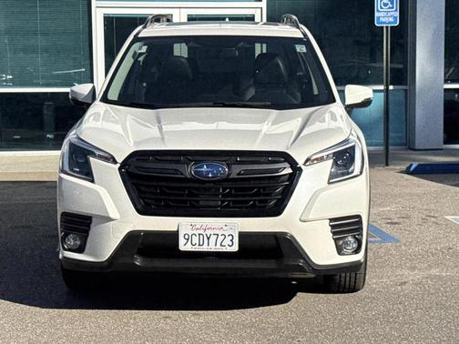 2022 Subaru Forester Limited CVT