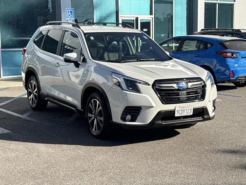2022 Subaru Forester Limited CVT