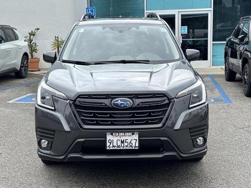 2024 Subaru Forester Premium AWD