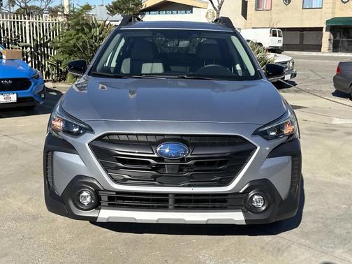 2025 Subaru Outback Limited AWD