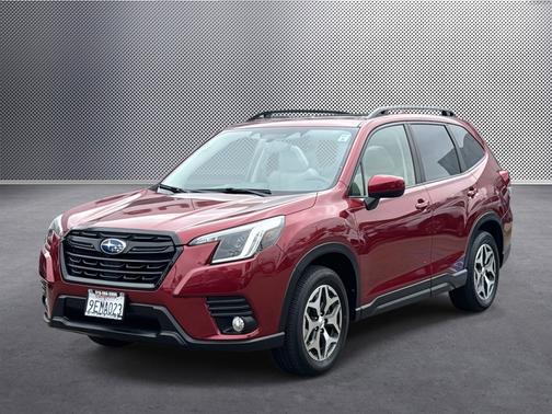2023 Subaru Forester Premium CVT